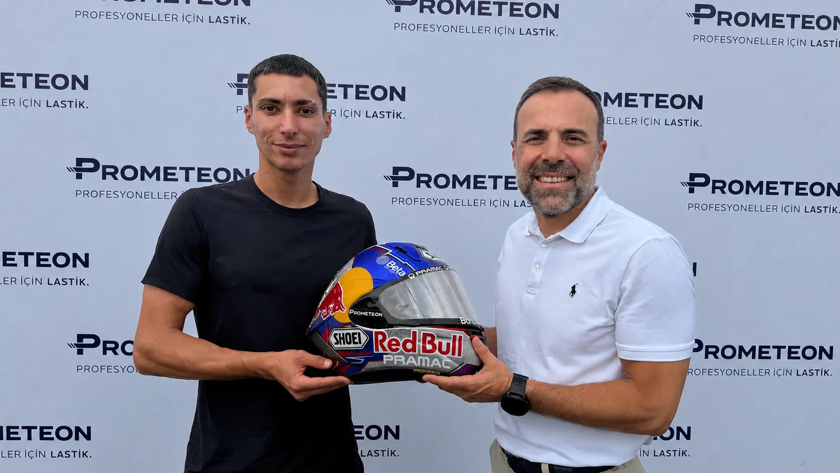 Prometeon, Toprak Razgatlıoğlu ile sponsorluk anlaşmasını yeniledi